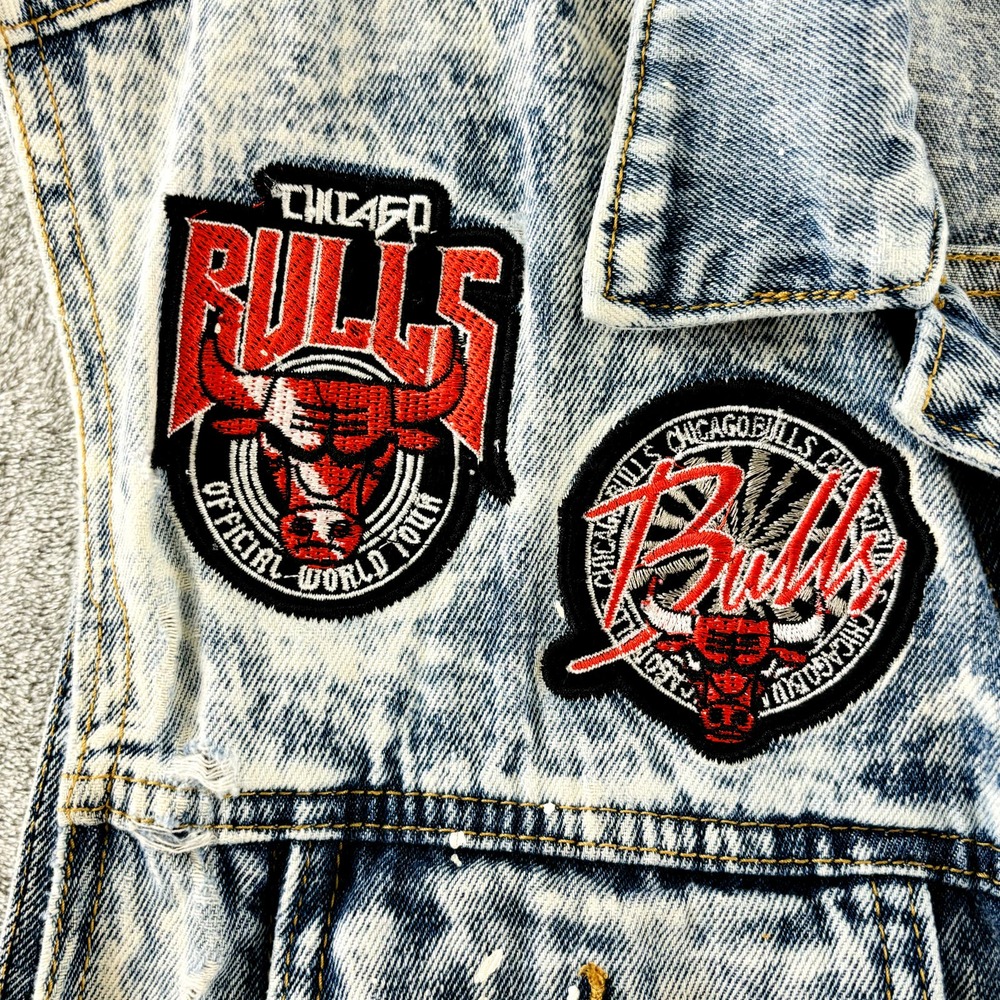 Mens XL Chicago Bulls World Tour Distressed Denim Vest NBA Button Pockets‎ Flaws - Picture 6 of 10